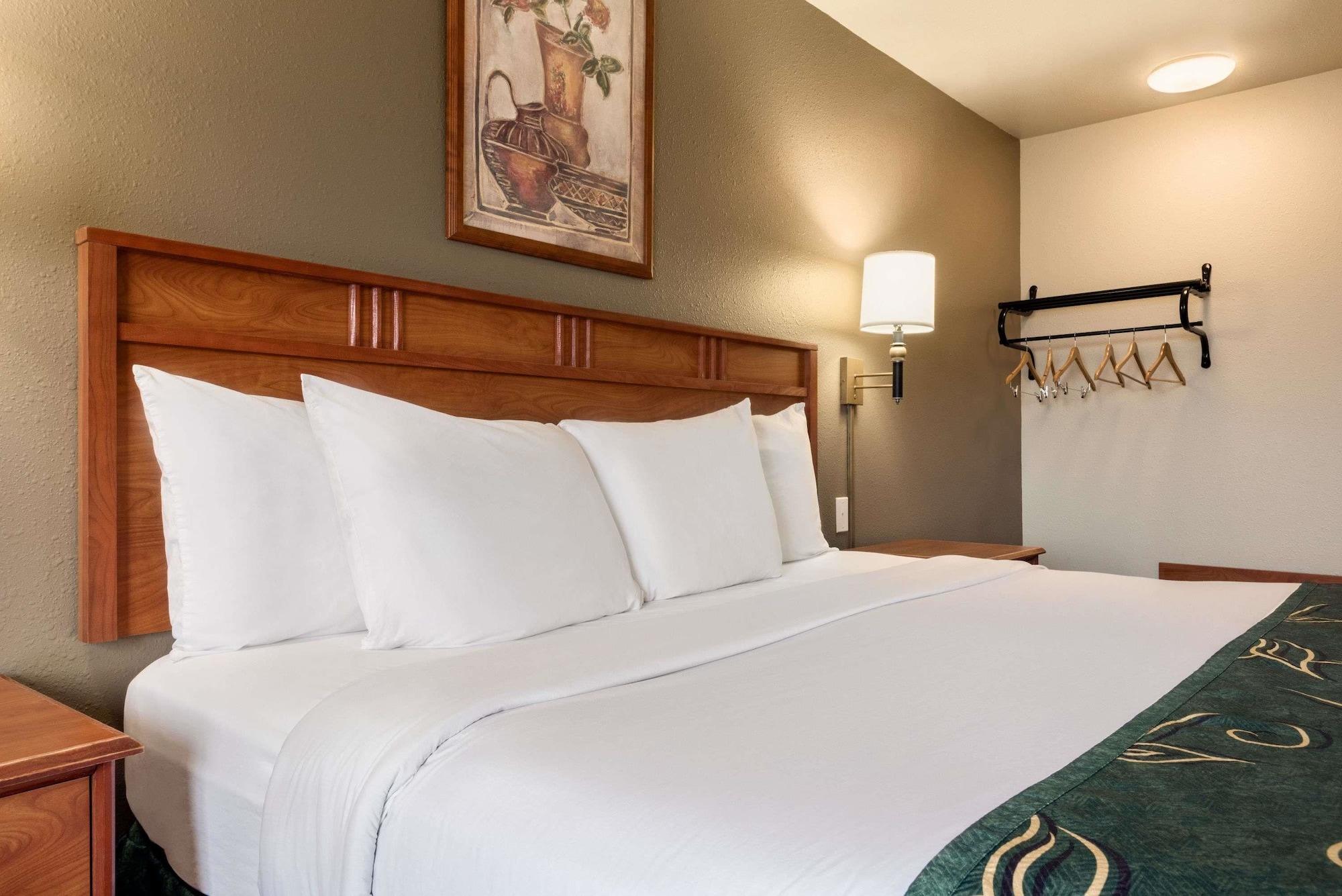 Travelodge By Wyndham Missouri Valley Zewnętrze zdjęcie